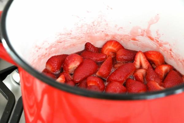 Φτιάξτε μαρμελάδα φράουλα μόνοι σας συνταγή Χρόνος μαγειρέματος