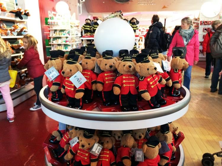 FAO Schwarz παιχνίδι Χριστουγεννιάτικων αγορών Νέα Υόρκη Χριστούγεννα 2015 στη Νέα Υόρκη