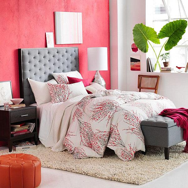 Παλέτες χρωμάτων και στρατηγικές για εσωτερικό σχεδιασμό κρεβατοκάμαρα ροζ τοίχου