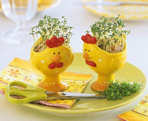 Εορταστικές ιδέες διακόσμησης Πασχαλινά κίτρινα κεραμικά κοτόπουλα