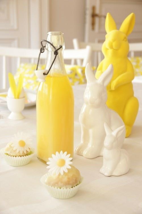 Ιδέες εορταστικής διακόσμησης Πασχαλινό κίτρινο κεραμικό μπουκάλι λαγουδάκι Πάσχα
