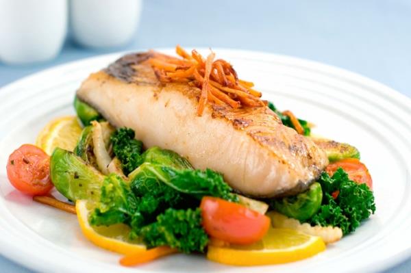 Λιποκτόνα λιπαρά τρόφιμα καύσης ψαριών υψηλής περιεκτικότητας σε λιπαρά και μαρούλι