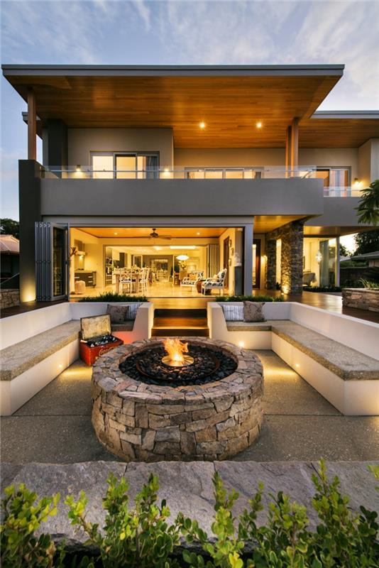Fire pit build πέτρινο πάγκο μπροστά στον κήπο σχεδιασμό ζεστά καλοκαιρινά βράδια