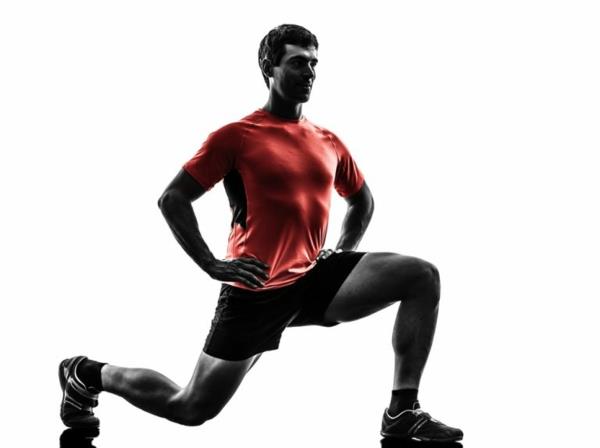 Ασκήσεις γυμναστικής για το σπίτι 10 καλύτερες ασκήσεις για άνδρες Lunge Steps