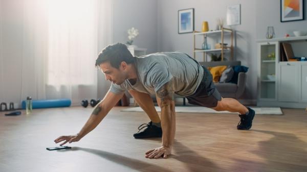 Ασκήσεις γυμναστικής για το σπίτι 10 καλύτερες ασκήσεις για άντρες που ασκούνται στο σπίτι