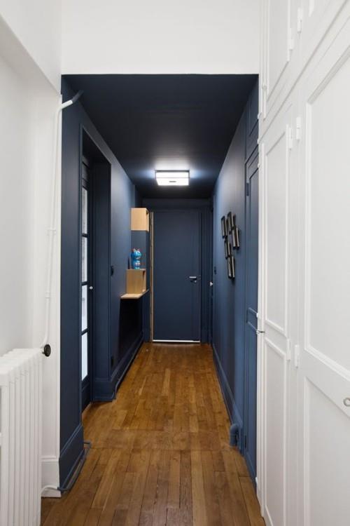 Σχεδιάστε το διάδρομο - ενσωματωμένο γκαρνταρόμπα με πολύ αποθηκευτικό χώρο