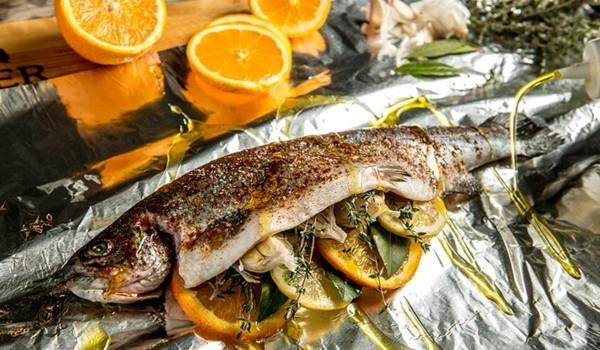 Trout Grill Συνταγή Πορτοκαλί Υγιεινή Διατροφή Πέστροφα Υγιή Οφέλη