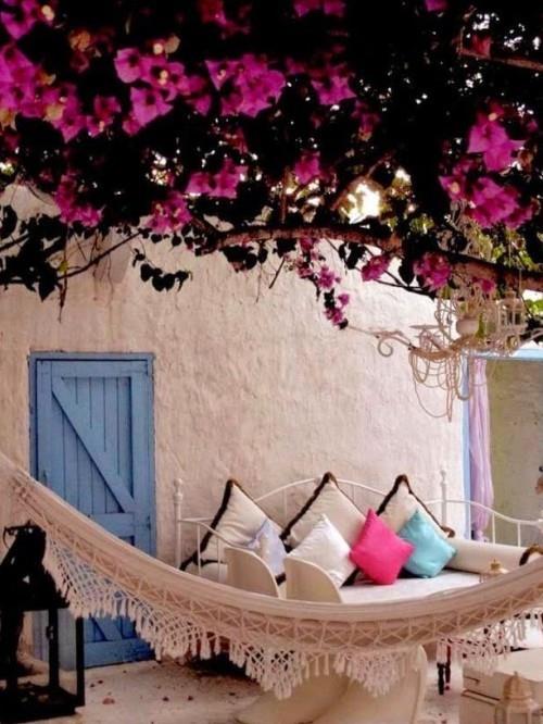 Κήπος Indian Summer κρεμαστά φυτά όμορφα χρώματα πολύ ηρεμία