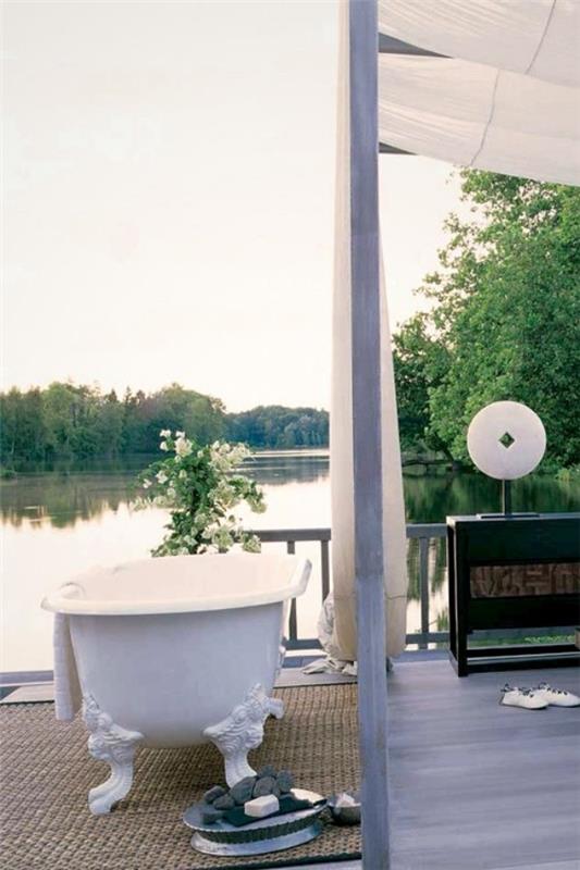 Ντους κήπου Εξωτερική μπανιέρα Ιδέες υπαίθριου μπάνιου παράδεισος
