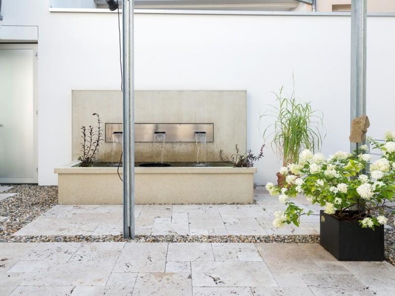 design-ideas-to-live-with-natural-πέτρα-κήπος-νερό-πηγή