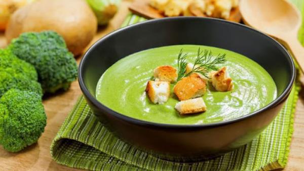 Υγιεινή διατροφή στο Corona Times Φάτε σούπα μπρόκολου υγιεινή και νόστιμη