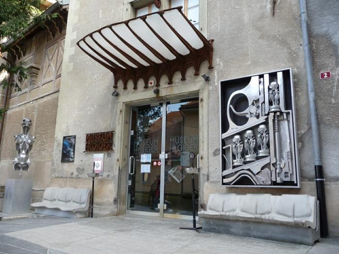 Είσοδος εξωγήινου μουσείου Giger Museum