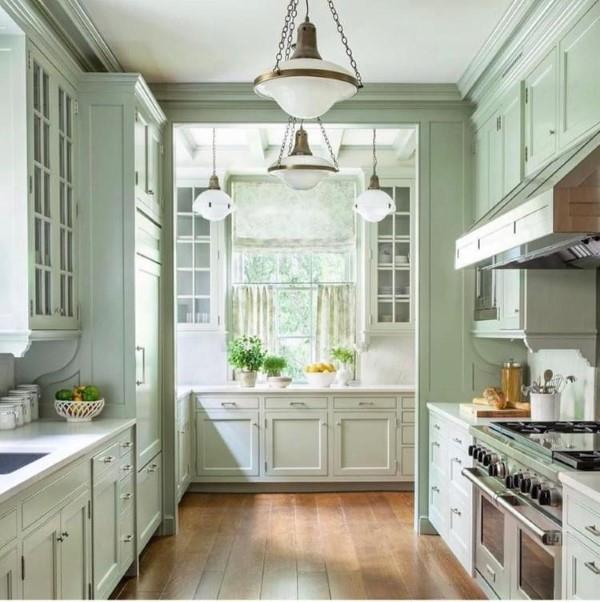 Grandmillennial Style - Ρίχνουμε μια προσεκτική ματιά στις ιδέες της κουζίνας Granny Chic, όμορφο πράσινο παστέλ