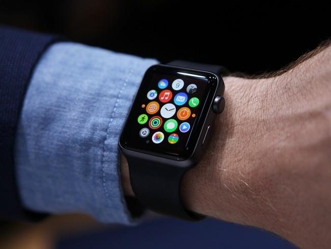 Λόγοι για τους οποίους όλοι πρέπει να έχουν ένα έξυπνο ρολόι έξυπνου ρολογιού apple 4