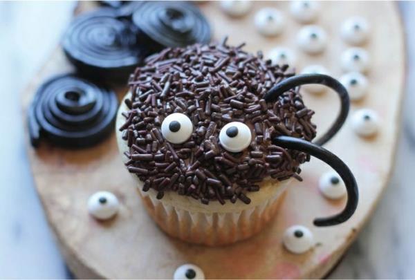 Horror Muffins Spinen Cupekaces Απόκριες Ζαχαροπλαστικές Αποκριάτικες Πάρτι Συνταγές Απόκριες Επιδόρπιο