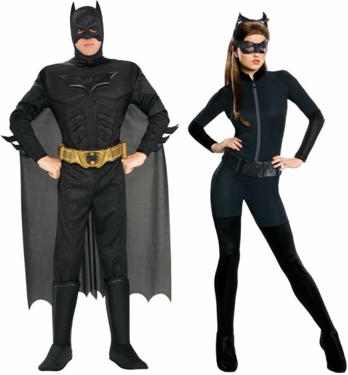 Ο Batman και η catwoman φτιάχνουν μόνοι τους αποκριάτικες στολές