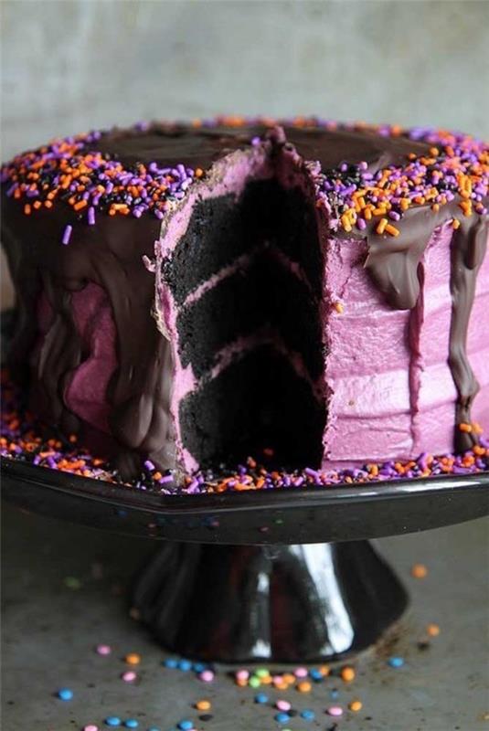 Κέικ αποκριών - μοβ, ροζ και λευκό