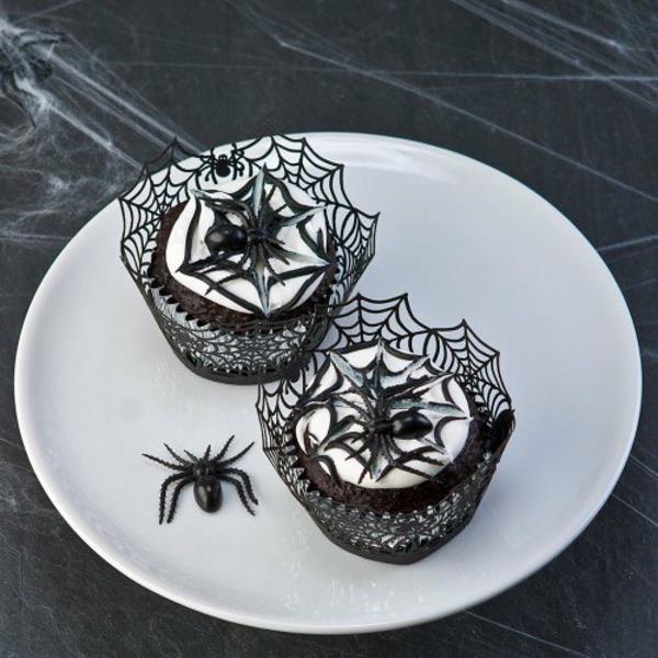 Συνταγές για αποκριάτικο πάρτι τρομακτικά muffins ψήνουν αράχνες ρολόι διακόσμησης