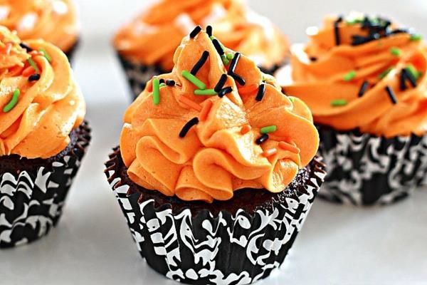 Συνταγές για αποκριάτικο πάρτι αποκριές αρτοσκευάσματα cupcakes συνταγή μάφιν τρόμου πορτοκαλί