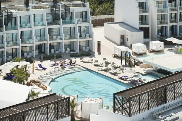 Hard Rock Hotel στην izaμπιζα με θέα από ψηλά