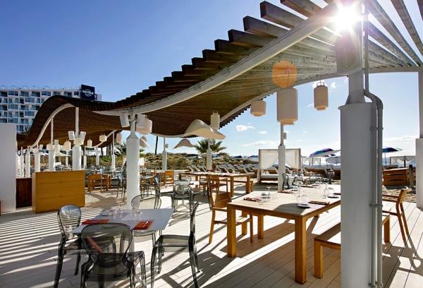 Hard Rock Hotel στο Ibiza club