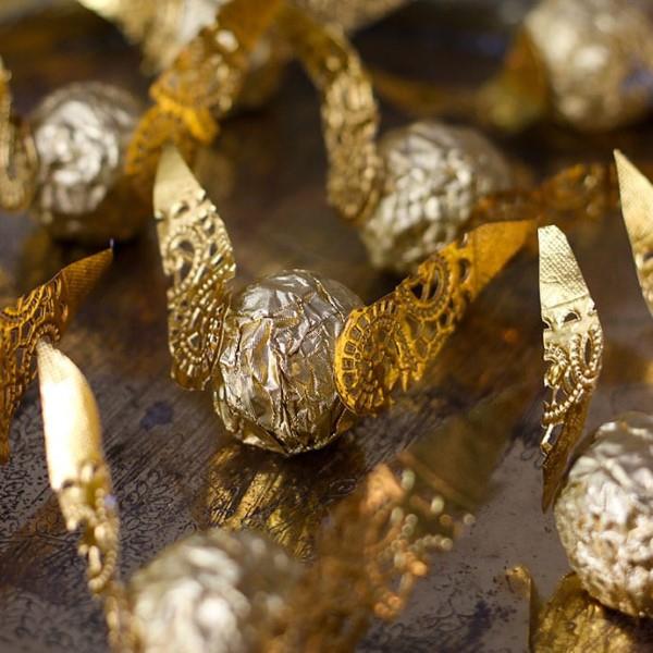 Ιδέες χειροτεχνίας του Χάρι Πότερ για την 20η επέτειο - μαγικές οδηγίες για μάγισσες και μάγους χρυσά σνίτς κουίντιτς γλυκά