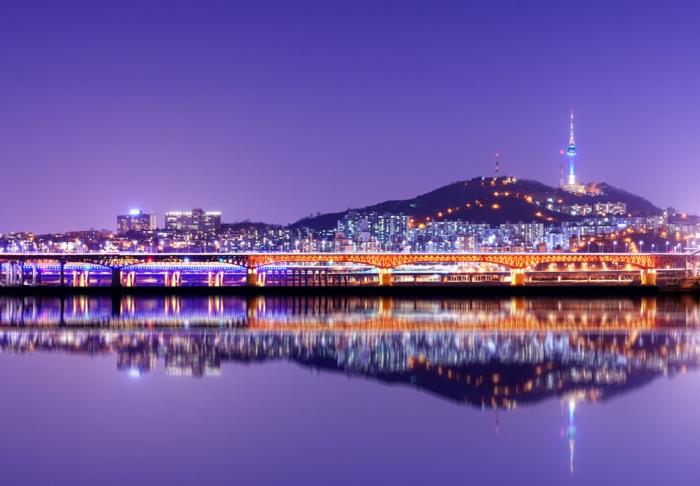 Καθρέφτης της πρωτεύουσας της Νότιας Κορέας