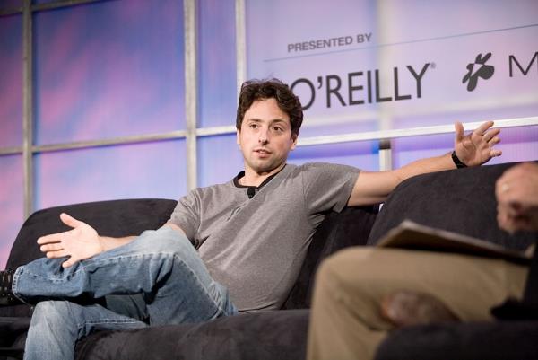 Η ιδιοφυΐα υψηλής τεχνολογίας Sergey Brin Η μεγαλύτερη μηχανή αναζήτησης της Google στον κόσμο