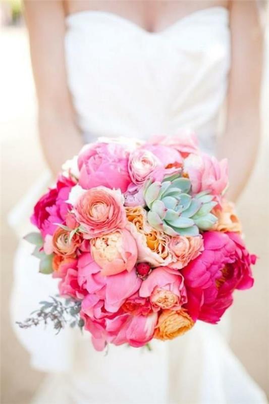 Γαμήλια λουλούδια δροσερά νυφικά μπουκέτα ωραία