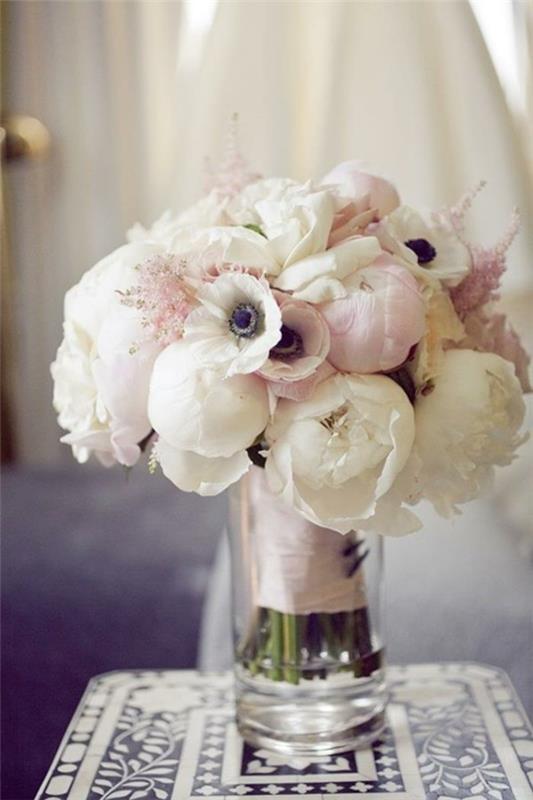 Γαμήλια λουλούδια δροσερές νυφικές ανθοδέσμες εικόνες τρυφερές