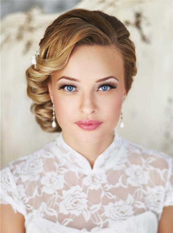 Γαμήλια χτενίσματα μακριά μαλλιά κλασικά updo κτυπήματα πλάγια