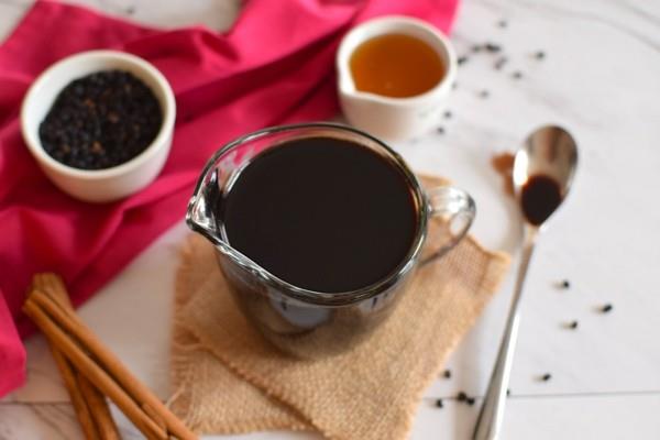 Elderberry Syrup Making Elderberry Juice Συνταγή Οφέλη για την υγεία