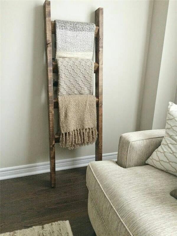 Ξύλινη σκάλα έπιπλα σαλονιού ρουστίκ διακόσμηση κουβέρτες από ξύλινο μαλλί δαπέδου