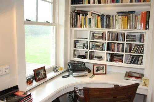 Τραπέζι γραφείου οικιακού γραφείου ξύλινο παράθυρο καθημερινό γραφείο