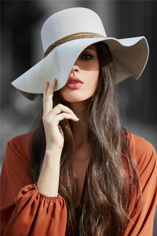 Γυναικείο καπέλο τσόχινο καπέλο Γυναικείες συμβουλές μόδας και στυλ