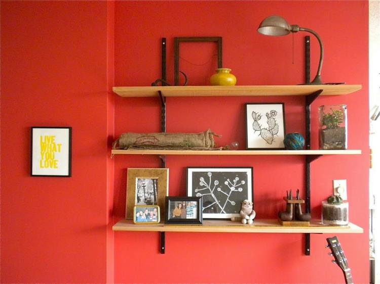 Ράφια Ikea ανοιχτά ράφια τοίχου χρώματα τοίχου κόκκινες ιδέες αποθηκευτικού χώρου