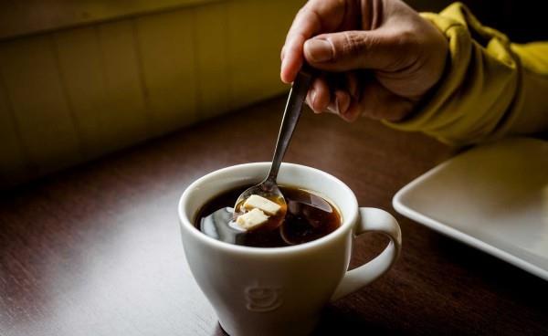 Πιείτε καφέ στη Λαπωνία με ένα ή δύο κομμάτια τυρί