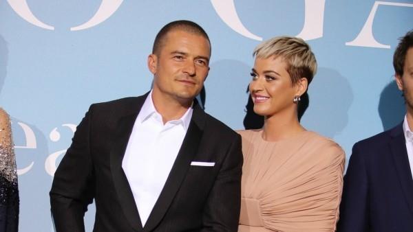 Η Katy Perry Orlando Bloom ερωτευμένη σχεδίασε έναν ονειρεμένο γάμο