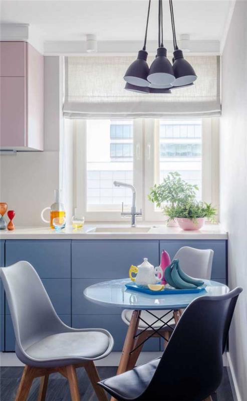 Τραπέζια κουζίνας σε υπέροχο μπλε χρώμα