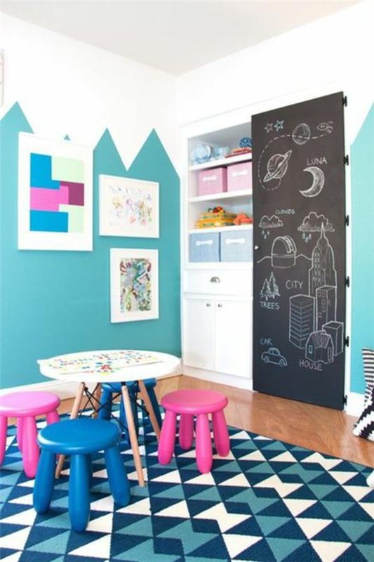 Παιδικό δωμάτιο μαυροπίνακα χρώματος τυρκουάζ δημιουργικό σχεδιασμό τοίχου
