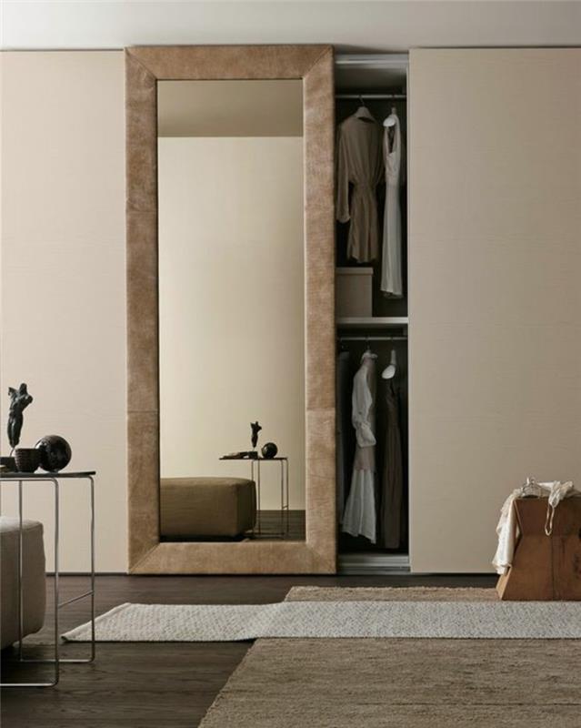 Ντουλάπα με συρόμενες πόρτες, ενσωματωμένη πόρτα καθρέφτη