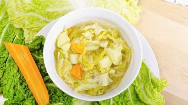 Δίαιτα από σούπα λάχανου για μια εβδομάδα Λάχανο σούπα για υγιεινή διατροφή για απώλεια βάρους