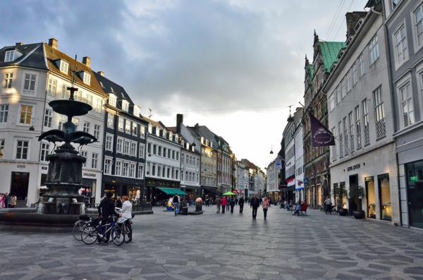 Ορόσημα της Κοπεγχάγης πεζόδρομος stroget