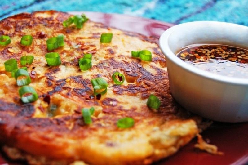 Κορέα Kimchijeon Kimchi Pancakes Συνταγές για τηγανίτες παγκοσμίως