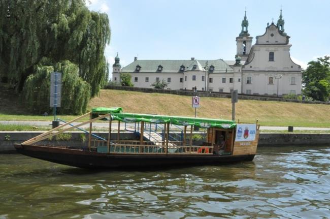 Κρακοβία Πολωνία πρωτεύουσα ποταμός θαλάσσιων μεταφορών