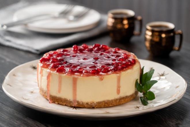 Cheesecake με ζελατίνη και βατόμουρα κλασική συνταγή μακρά ιστορία