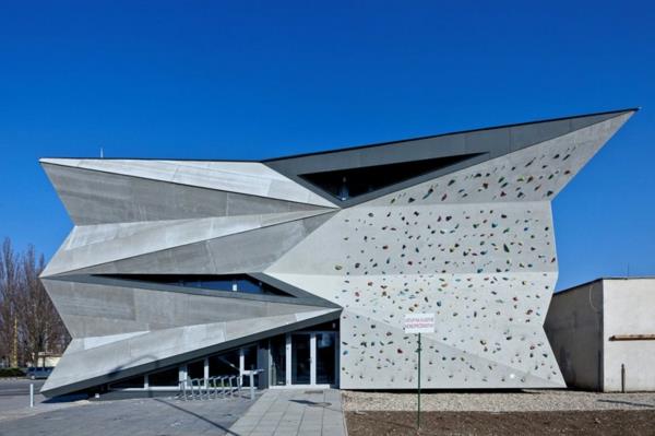 Πολιτιστικό κέντρο αθλητικό κέντρο πρόσοψη γεωμετρικά σχήματα