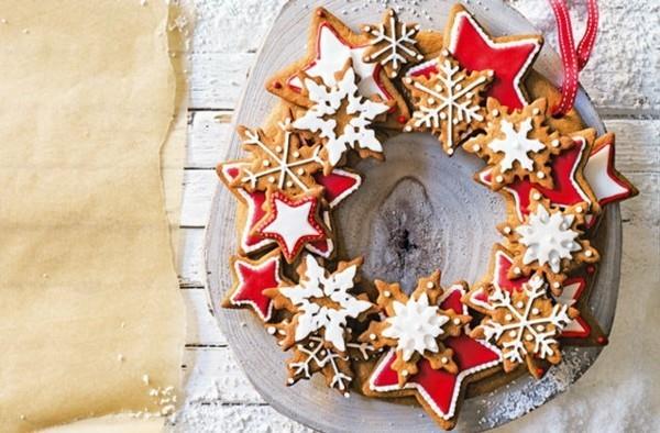 Gingerbread stars cookies μελόψωμο συνταγή μελόψωμο Χριστουγεννιάτικο στεφάνι βρώσιμο