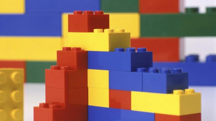 Τα παιχνίδια Lego τούβλα βασικά χρώματα