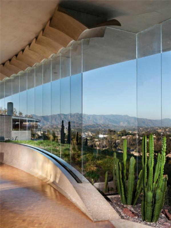 Less Than Zero φιλμ silvertop αρχιτέκτονες σπίτι john Lautner γυάλινοι τοίχοι κάκτοι